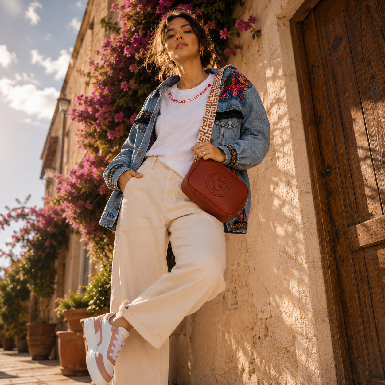 Mujer con estilo MAKA